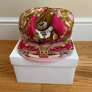 Moschino | Accessories | Pink Baroqueprint Teddy Cap From  display picture 2